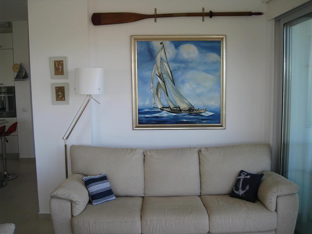 Trident Beach Apartment Πρωταράς Δωμάτιο φωτογραφία