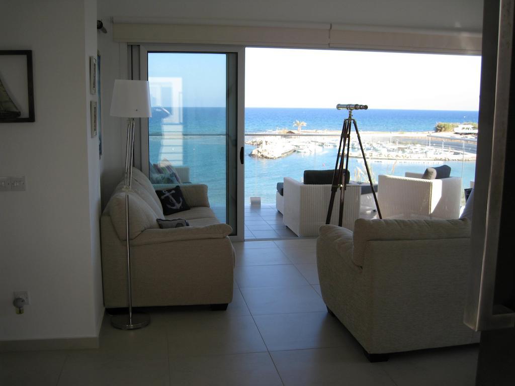 Trident Beach Apartment Πρωταράς Εξωτερικό φωτογραφία