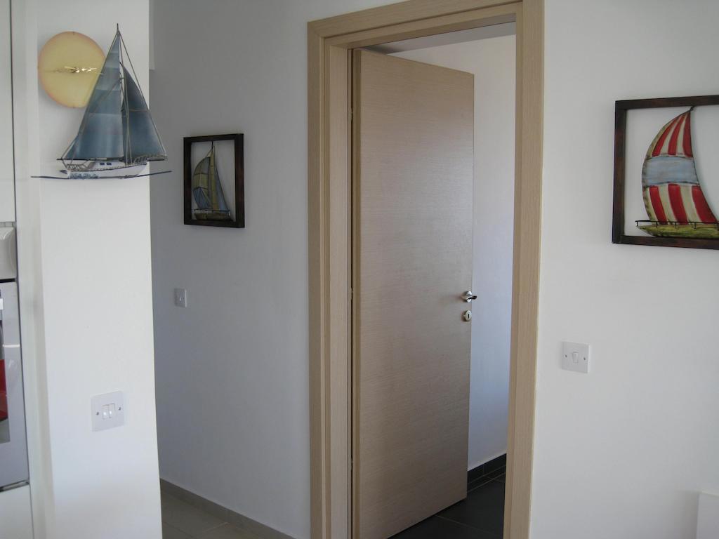 Trident Beach Apartment Πρωταράς Εξωτερικό φωτογραφία