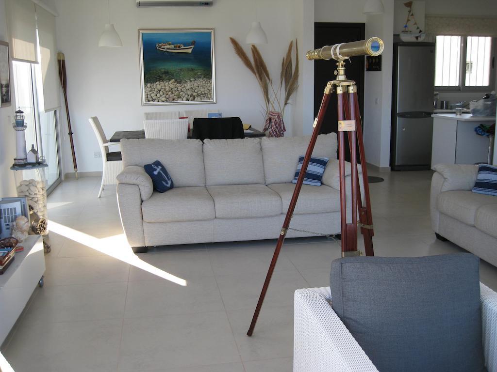 Trident Beach Apartment Πρωταράς Δωμάτιο φωτογραφία