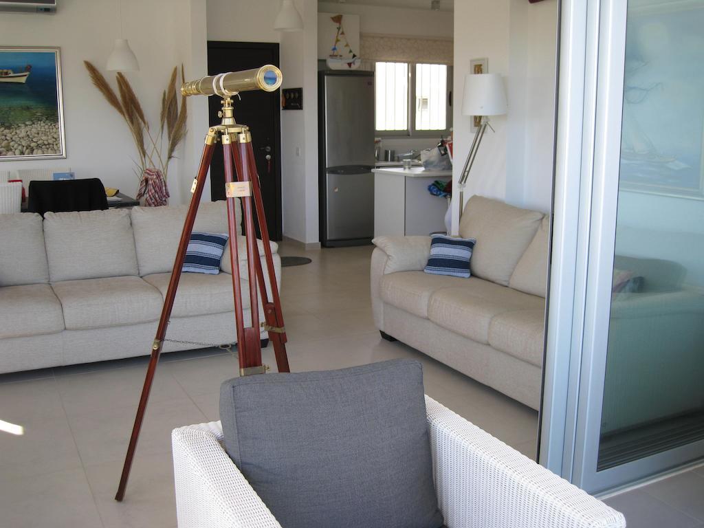 Trident Beach Apartment Πρωταράς Εξωτερικό φωτογραφία